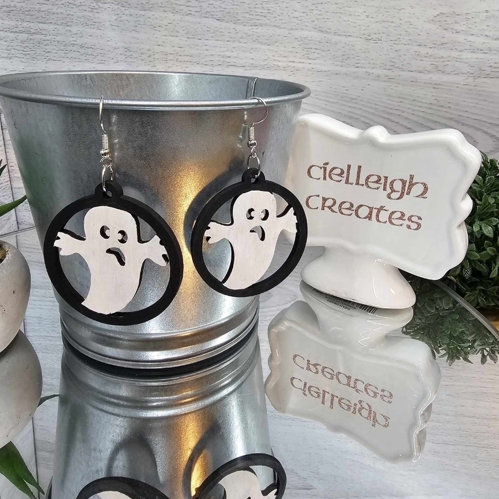 💥4 for $25💥 Halloween Earrings - ghosts